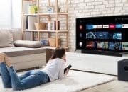 Gak Perlu Set Top Box! 5 Andorid TV Ini Siap Temani Hiburan Keluarga