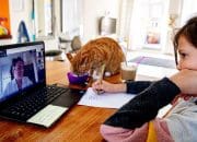 Ikuti 5 Tips Ini Agar Nggak Ngantuk Saat Meeting Zoom