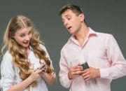 Tanpa ketahuan, Cara Menyadap Penggilan Telepon Di Android