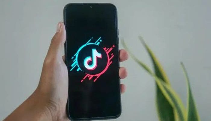 Tips Kreatif Membuat Video TikTok dengan Tulisan Bergerak yang Seru