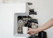 6 Coffee Maker Terbaik Under Rp 2 Juta, Ngopi di Rumah Serasa di Kafe!