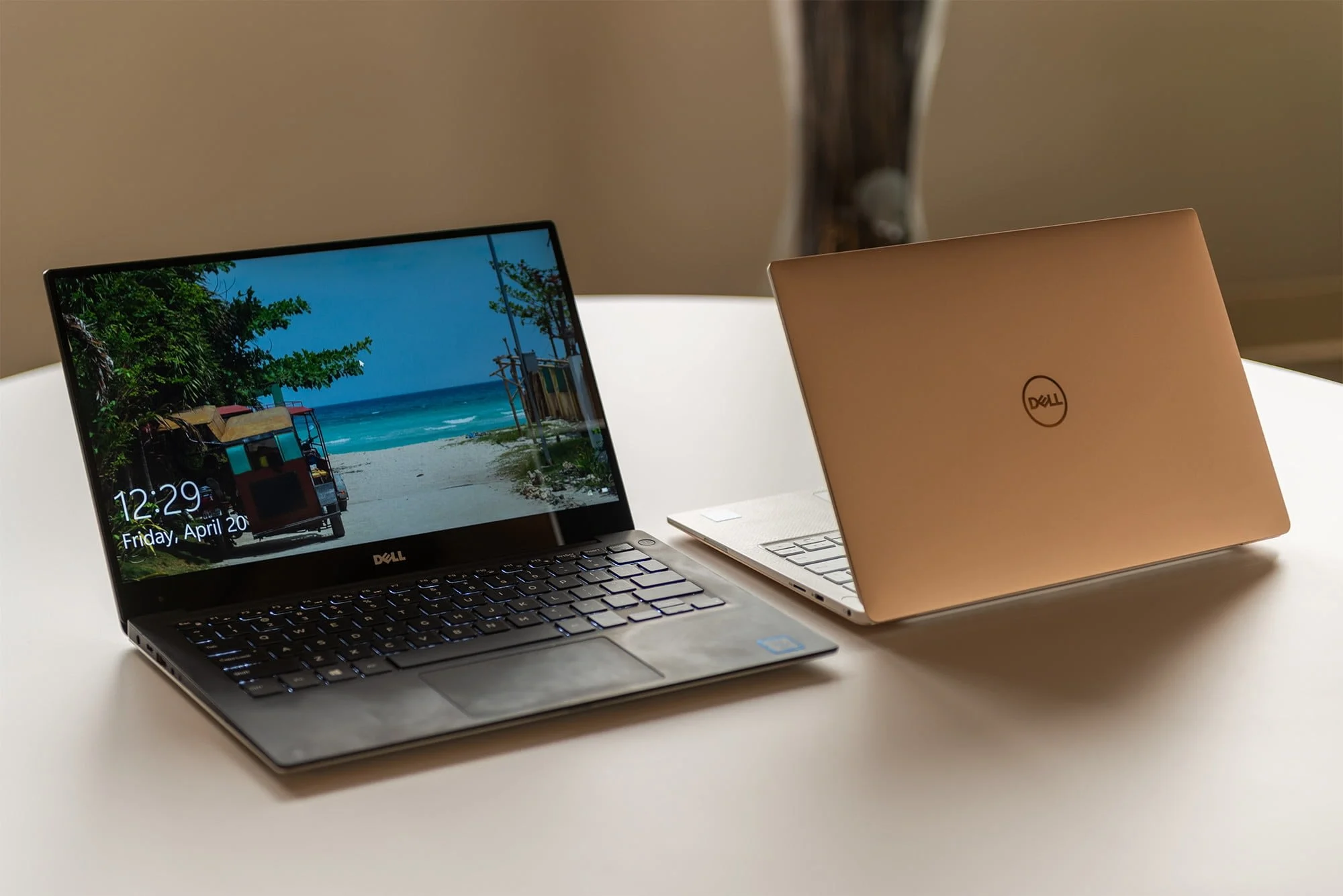 10 Rekomendasi Laptop DELL Terbaru 2026, Performanya Kenceng Abis!