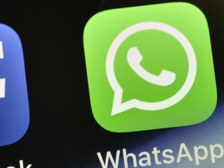Cara Mengganti Font Profil WhatsApp Agar Lebih Menarik