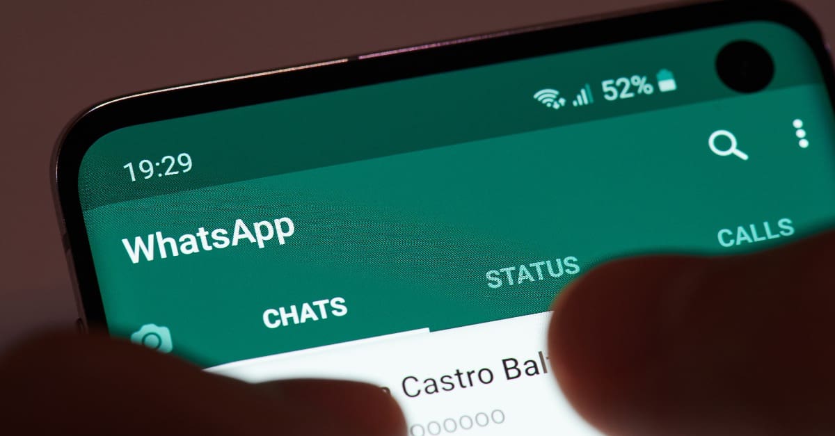 Panik! Chat WhatsApp Hilang Sendiri? Ini Penyebab dan Solusinya!