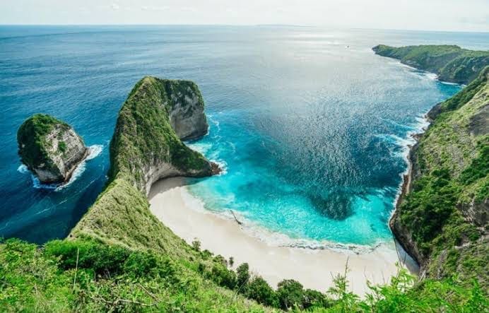 10 Destinasi Alam Bali yang Wajib Kamu Rekam Pake Drone, Gak Bakal Nyesel Deh!