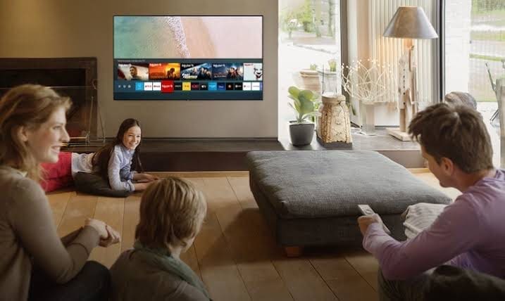 13 Smart TV Tercanggih di 2026, Lengkap Dari Berbagai Merk Terkenal!