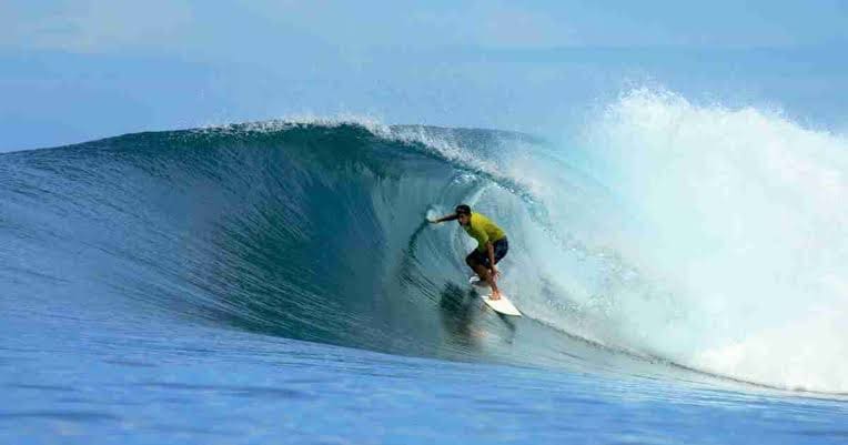 9 Spot Surfing Bali Murah Terbaik yang Hits di 2026