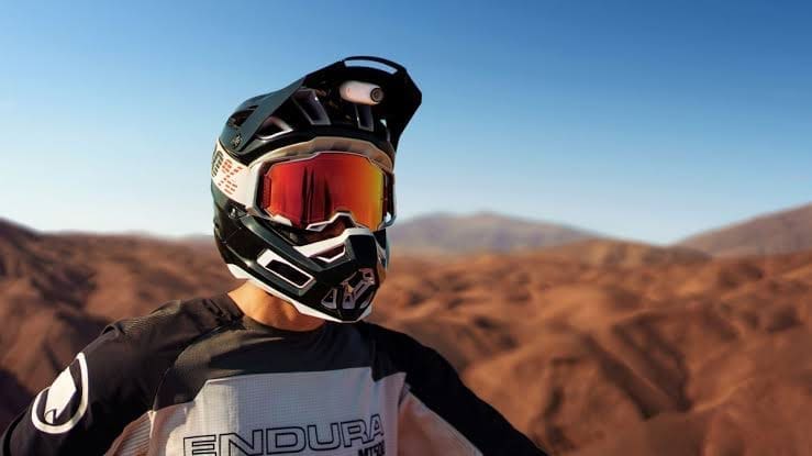 9 Kamera Helm Murah Terbaik di 2026: Bikin Motovlogmu Lebih Seru!