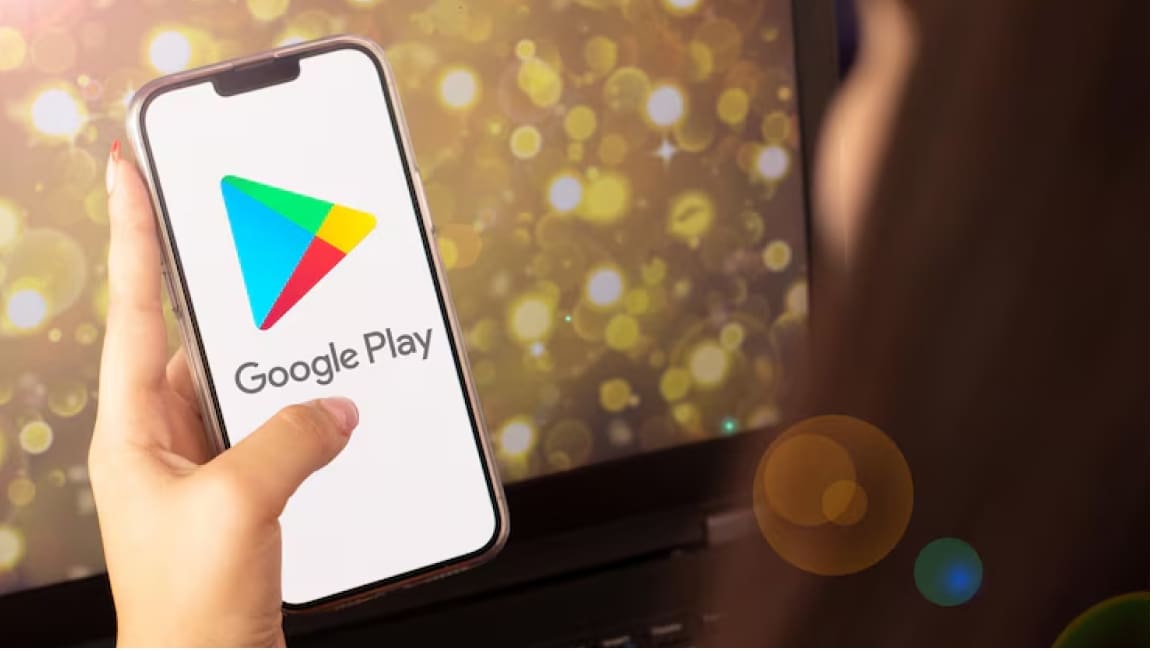 Google Play Store Lenyap Tiba-Tiba? Atasi Pakai Cara Ini Saja Yuk