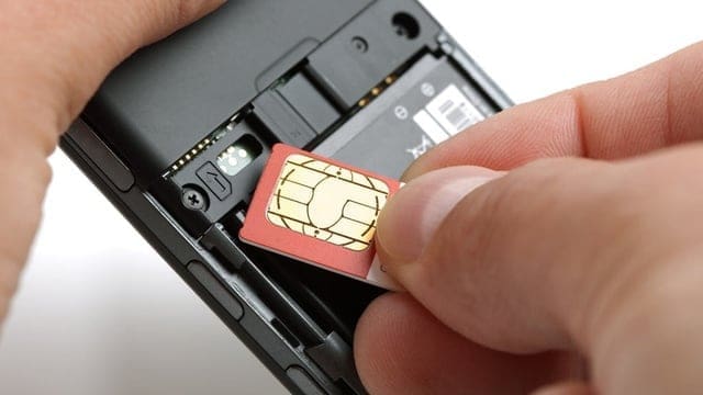 4 Cara  Mengatasi Kartu SIM yang Tidak Terbaca di Hp