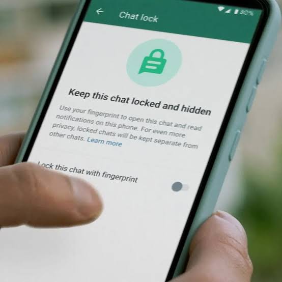 Gunakan Fitur Chat Lock Untuk Mengamankan Pesan di WhatsApp