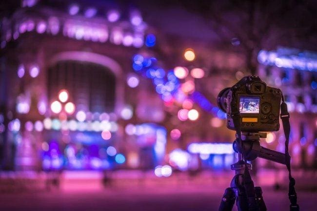 Tips Fotografi Low Light Biar Foto Kamu Tetap Kece di Malam Hari!