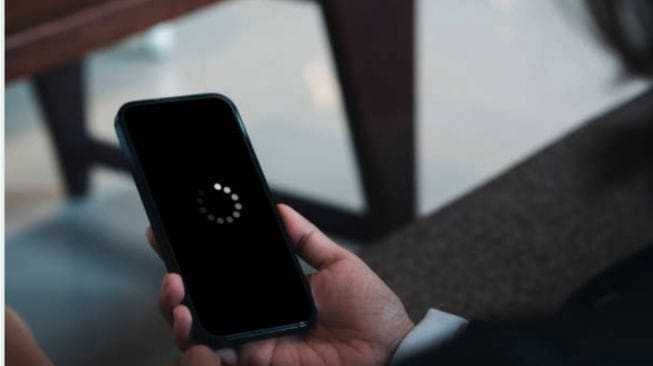 Atasi HP Lemot Dengan 7 Langkah Ini; Dijamin Kencang Seperti Baru!