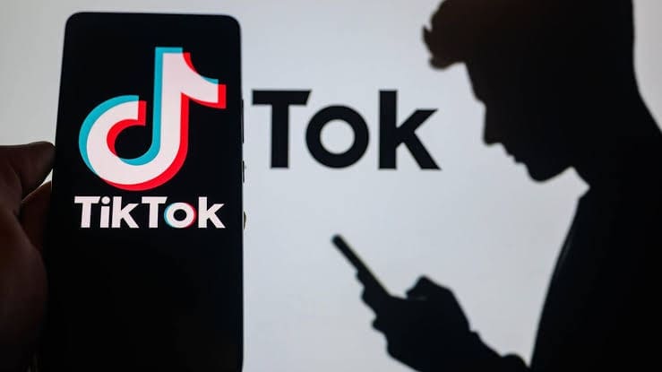 Tiktok Kamu Mentok di 0 Views? Cek Penyebabnya di Sini