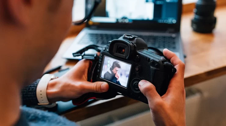 Cuan Ngalir Terus! Ini Dia 3 Website Terbaik Buat Jual Foto Online