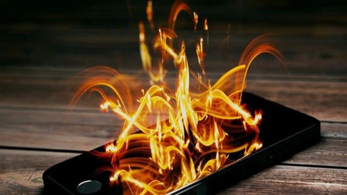 Lakukan 5 Tips Ini Maka HP Mu Terbebas Dari Lag Dan Panas!