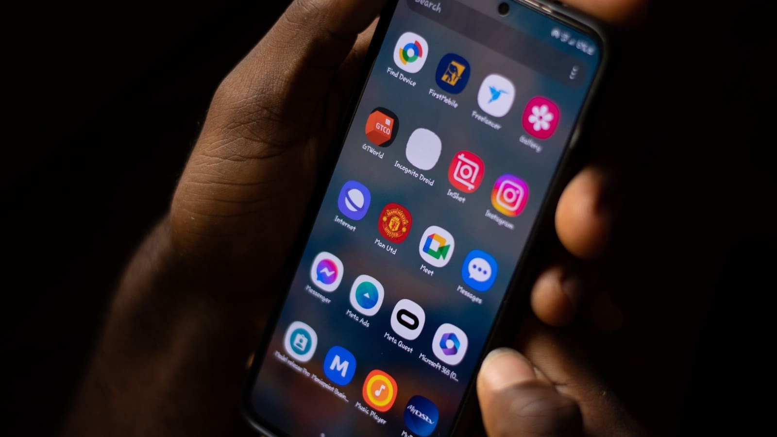 Sstt… Ini Cara Nyembunyiin Foto Mantan di HP Android Dengan Mudah