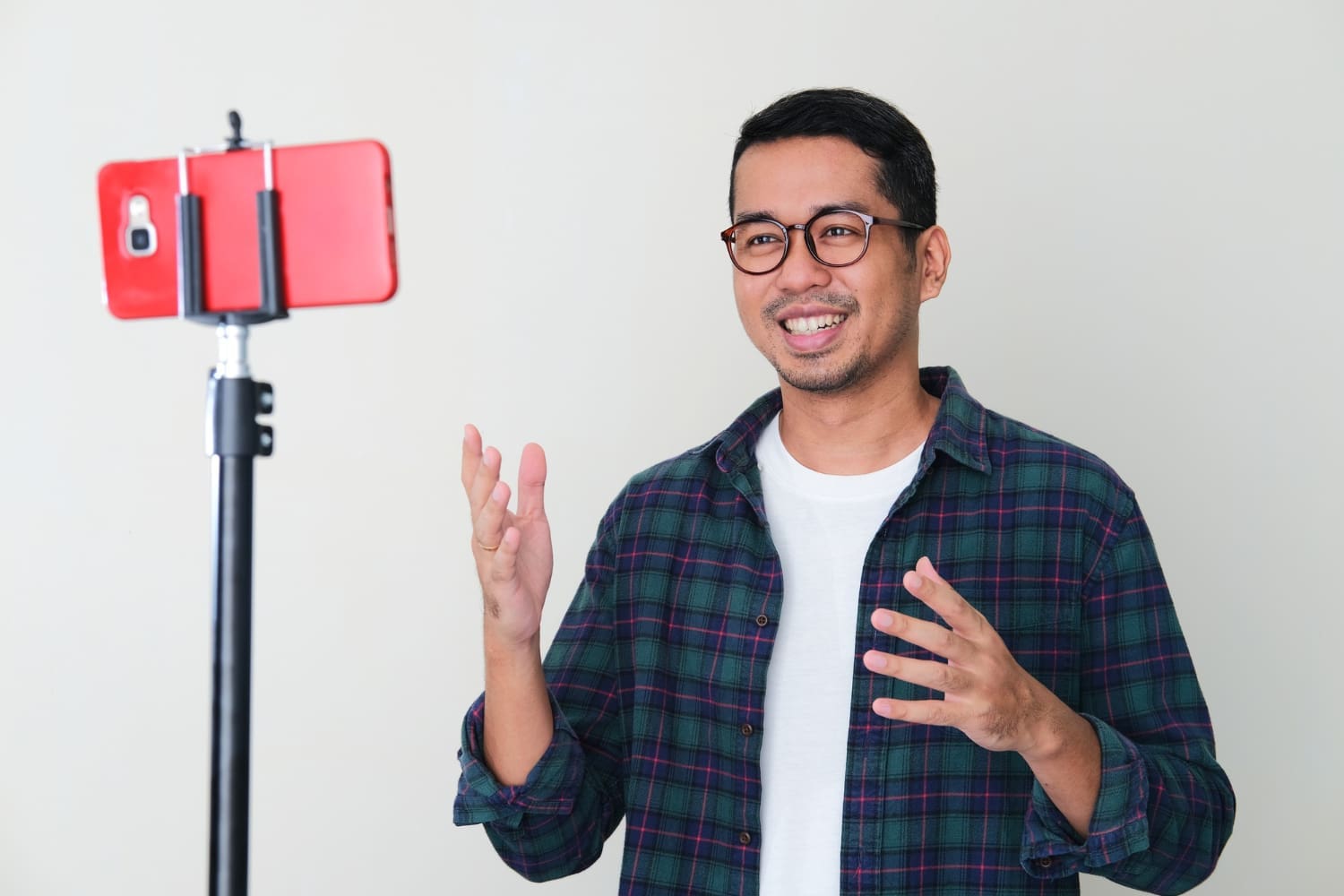 Biar Nggak Apes! Begini Cara Re-Upload Konten Tanpa Kena Pelanggaran & Bisa Monetisasi