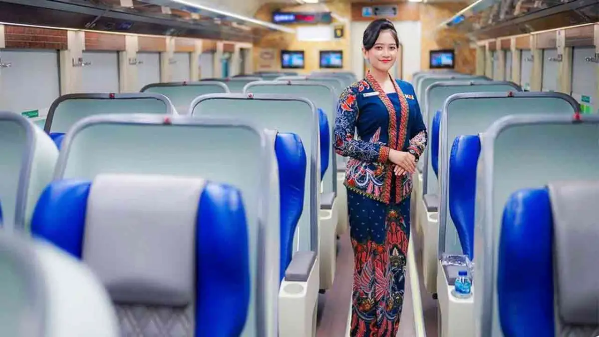 PT KAI Services Buka Lowongan Pramugara & Pramugari, Gaji Harian, Yuk Daftar!