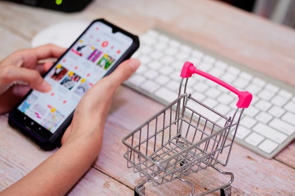 Bukan Diskon! Ecommerce Sekarang Punya Jurus Baru Buat Narik Pembeli
