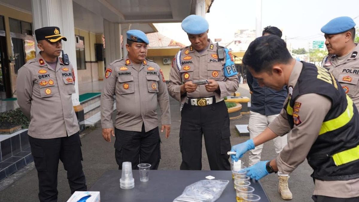 Cara Mudah Laporkan Polisi Nakal, Nggak Perlu Ribet!