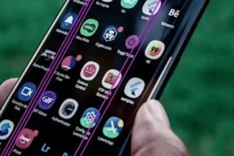5 Cara Mudah Memperbaiki Layar HP Yang Bergaris