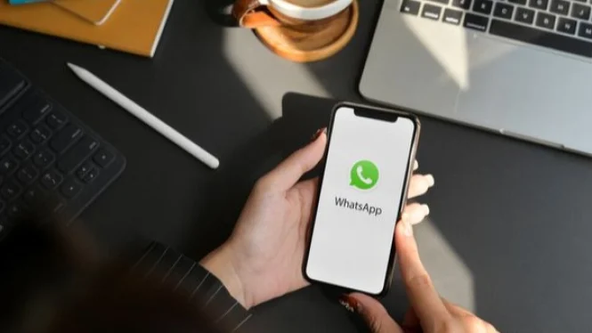Ssst! Chat Rahasia di WhatsApp Bisa Kamu Sembunyiin, Gini Caranya!