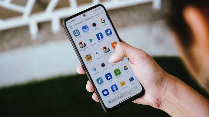 7 Trik Rahasia Untuk Antisipasi Smartphone Kamu Kena Sadap!