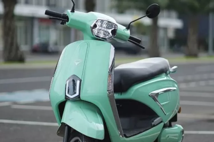 Ini Dia 5 Motor Listrik Jarak Jauh Paling Worth It Buat Ojol & Anak Muda
