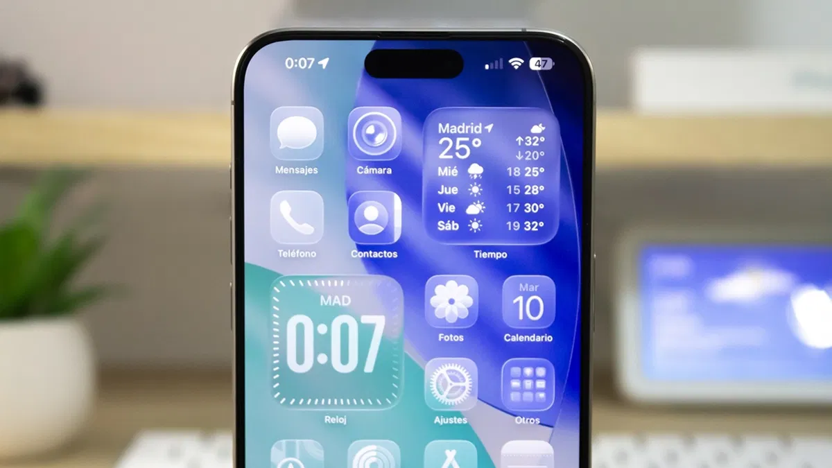 Desain iPhone Makin Aesthetic! Yuk Kenalan Sama Liquid Glass di iOS 26