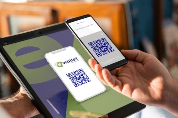 Pakar Siber Menyarankan untuk Tidak Simpan Uang Terlalu Banyak di E-Wallet