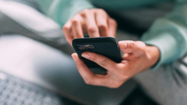 Waspada! Modus Pinjol Ilegal Ini Berakhir Memakan Banyak Korban