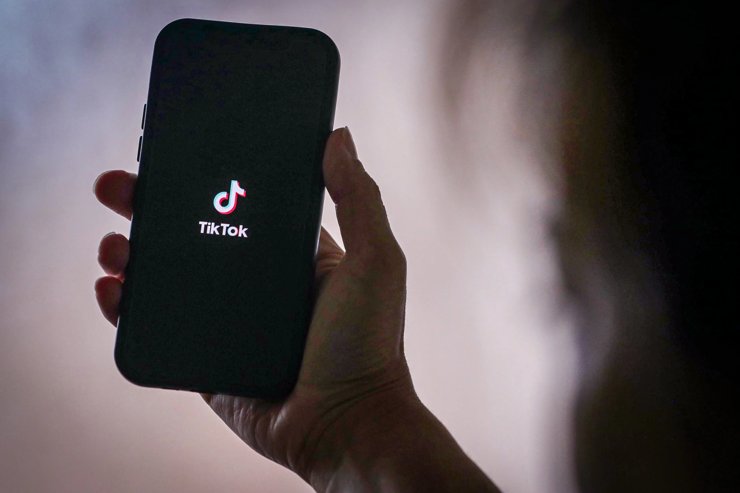 Situs ttok.io Memudahkan Pengguna Download Video TikTok HD Tanpa Watermark