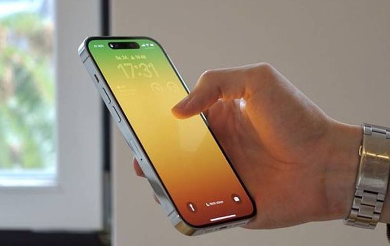 7 Cara Mengatasi Layar HP Tidak Bisa Disentuh dan Dimatikan