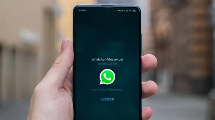 Kesal Dengan Tampilan WhatsApp Yang Baru? Yuk Pakai Trik Ini Agar WhatsApp Kembali Ke Tampilan Semula!