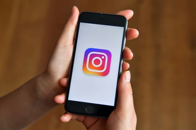 Terganggu Dengan Rekomendasi Akun Instagram? Ini Trik Menghapusnya Dengan Manual Ataupun Otomatis!