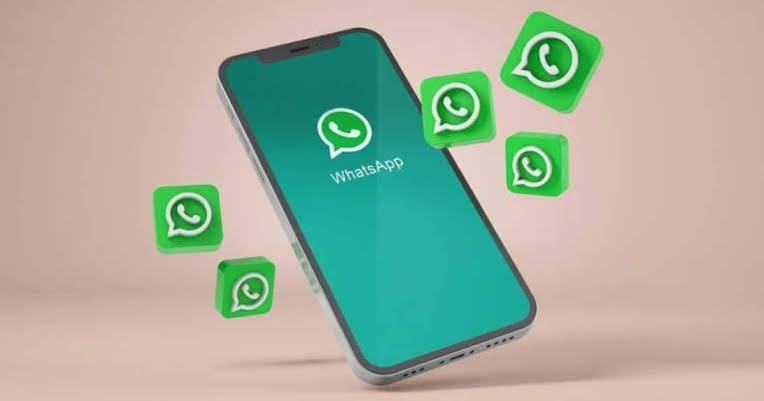 Gak Perlu Aplikasi Pihak Ketiga! Ini 4 Trik Kembalikan Chat WhatsApp Yang Hilang Total!