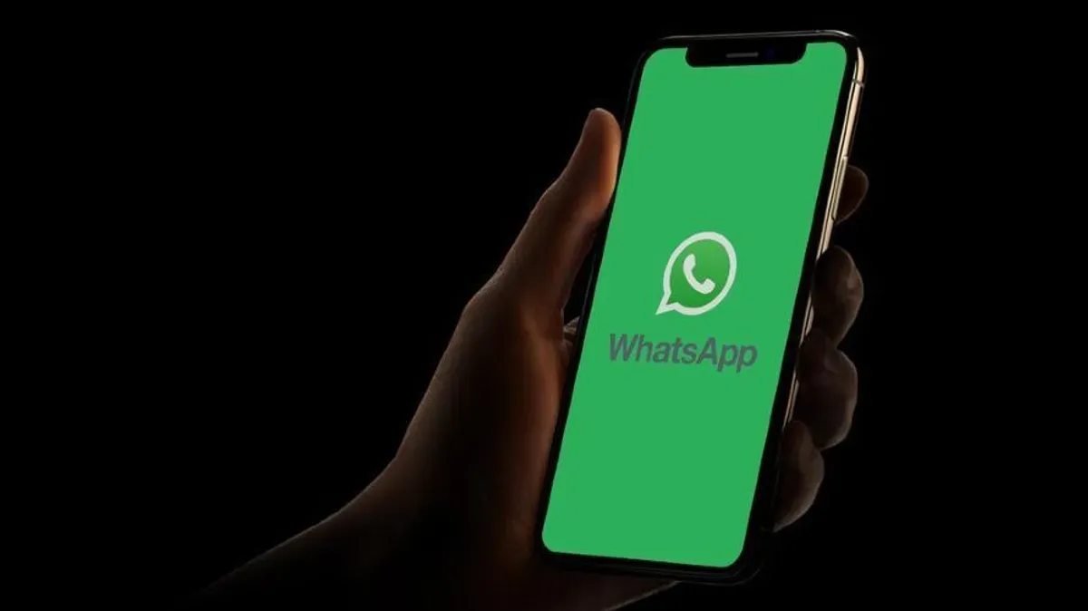 WhatsApp Nggak Bisa Kirim Pesan? Tenang, Begini Cara Cepat Ngatasinya!
