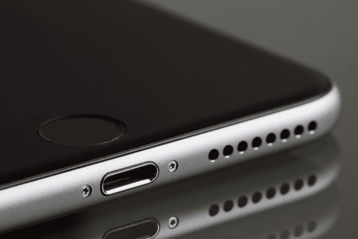 Suara iPhone Kecil Banget? Ini 7 Cara Memperbaiki Volume Speaker iPhone yang Terlalu Kecil