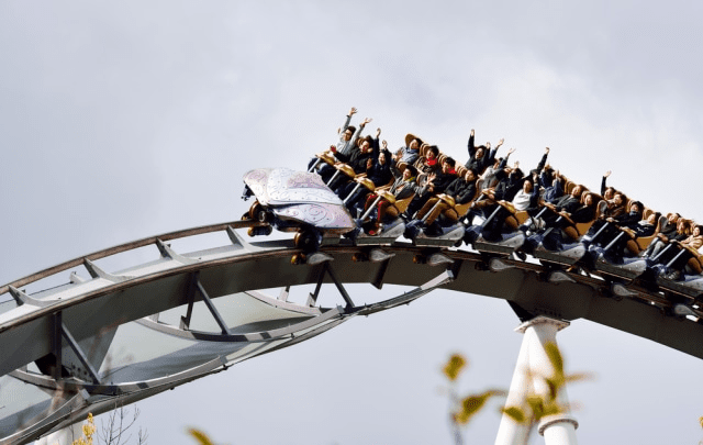 5 Tips Biar Liburan Makin Seru Bareng iPhone, Bukan Cuma Buat Foto-Foto Aja!