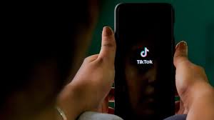 Pasti Ampuh! Ini Trik Naikin Pengikut Tiktok