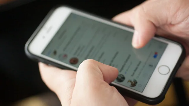 14 Cara Mudah Mengetahui Seseorang Chat dengan Siapa di WhatsApp