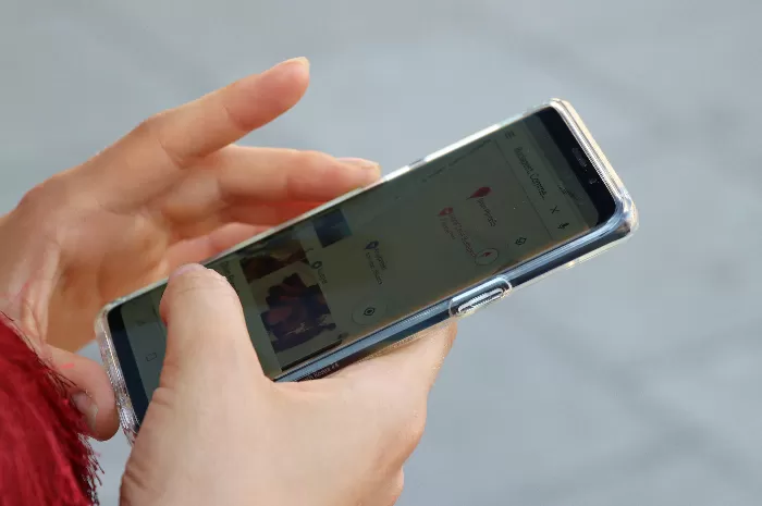 Wajib Tau 5 Tips Hindari HP Layar AMOLED dari Masalah Burn In