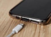 7 Cara Mengatasi Kabel Charger iPhone yang Mulai Rusak Tanpa Harus Beli Baru