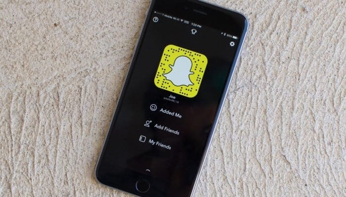 Cara Mengaktifkan Dark Mode Snapchat di iOS dan Android