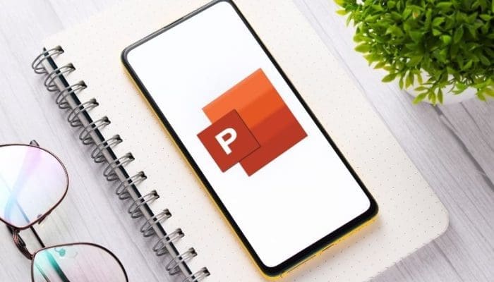 Nggak Ada Laptop? Begini 3 Cara Mudah Buat PPT di HP