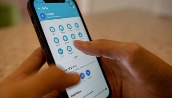 Kini Isi Saldo Gopay Bisa Lewat Gerai Alfamart Terdekat