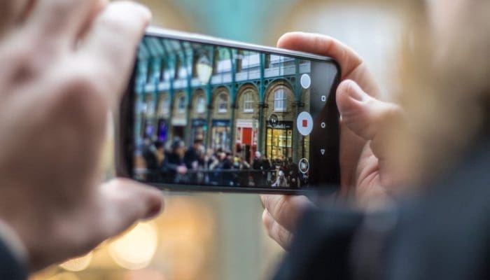 10 Trik Biar Hasil Foto dari HP Kelihatan Keren Maksimal