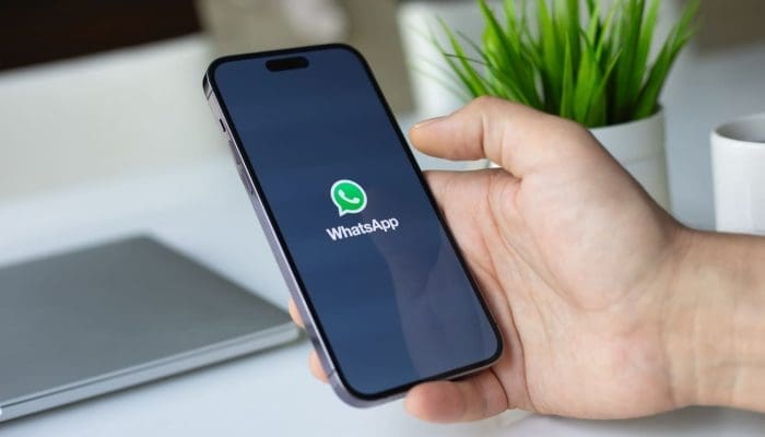 Pengguna iPhone Dihimbau untuk Segera Update WhatsApp