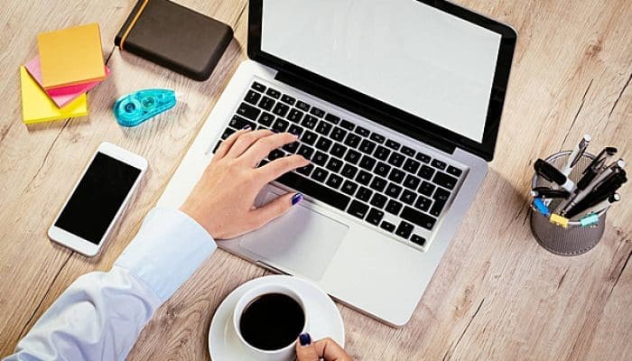 Ini Alasan Kenapa Laptop & HP Bekas Makin Worth It di 2026 Saat Harga RAM Lagi Nggak Bersahabat